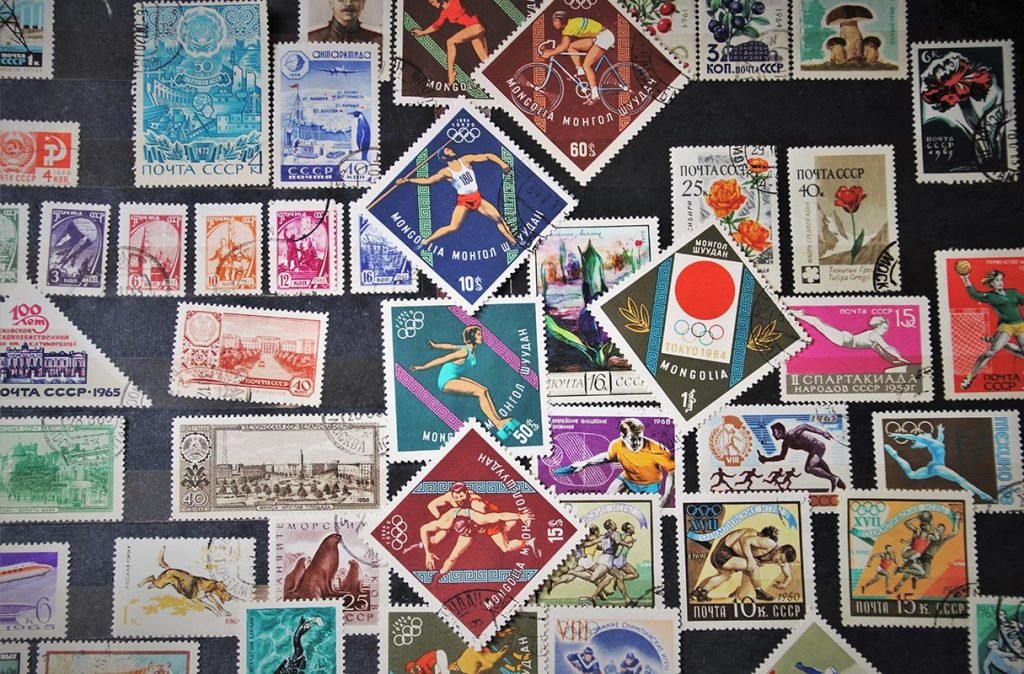 Viele verschiedene Briefmarken